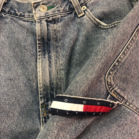 Vintage Tommy Hilfiger Loop Flag Logo Jeans Shorts - Picture 4 of 4